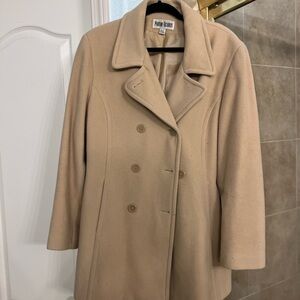 Marvin Richards Elegant Beige Peacoat